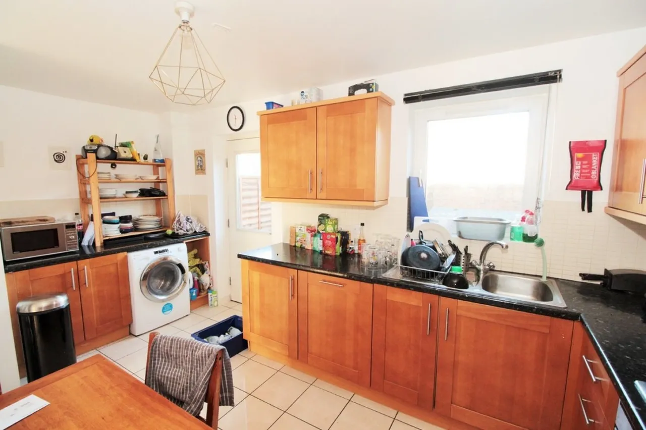 Meadow Way, Caversham, RG4, photo 7