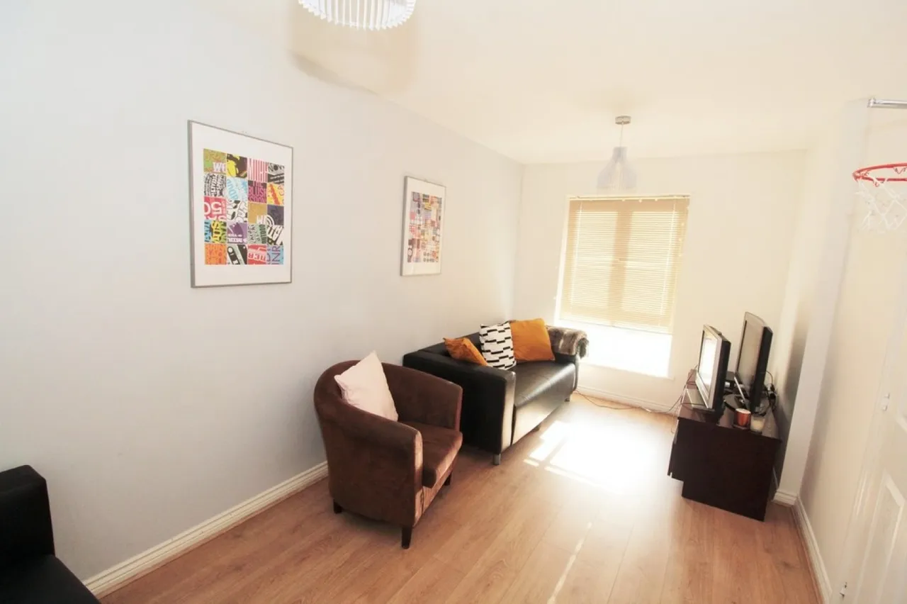 Meadow Way, Caversham, RG4, photo 5