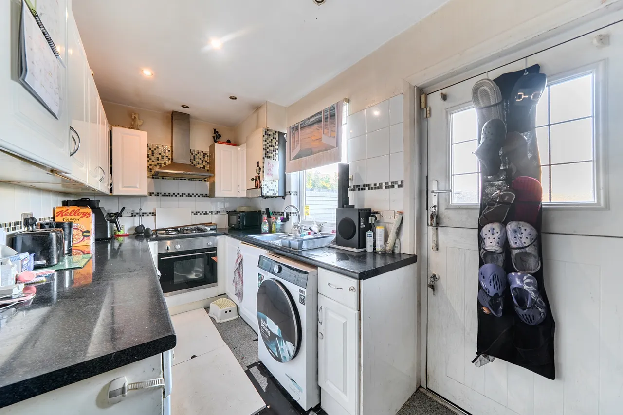 Rosedale Avenue, Hayes, UB3, photo 5