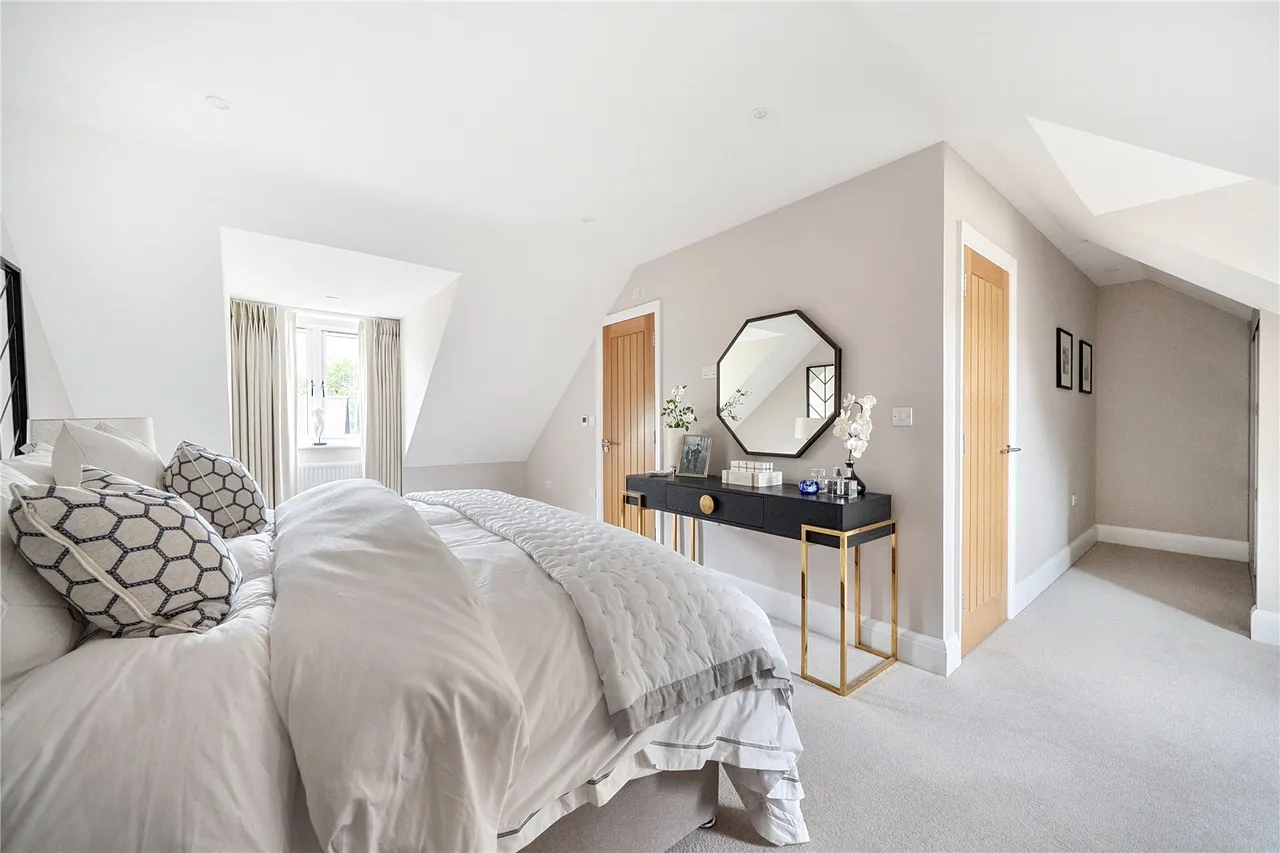 Brookwood Road, Petersfield, GU31, photo 5