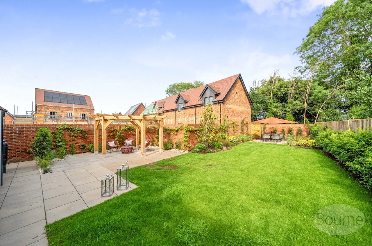 Brookwood Road, Petersfield, GU31, photo 10