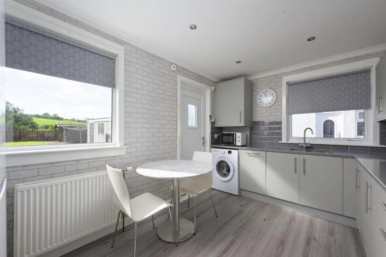 Barbeth Gardens, Cumbernauld, G67 4SE, photo 8