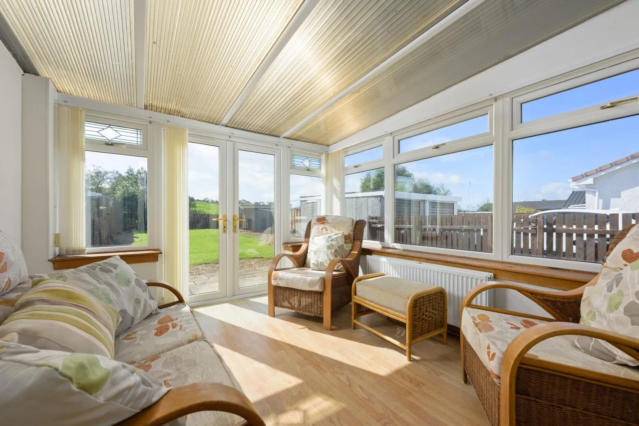Barbeth Gardens, Cumbernauld, G67 4SE, photo 10