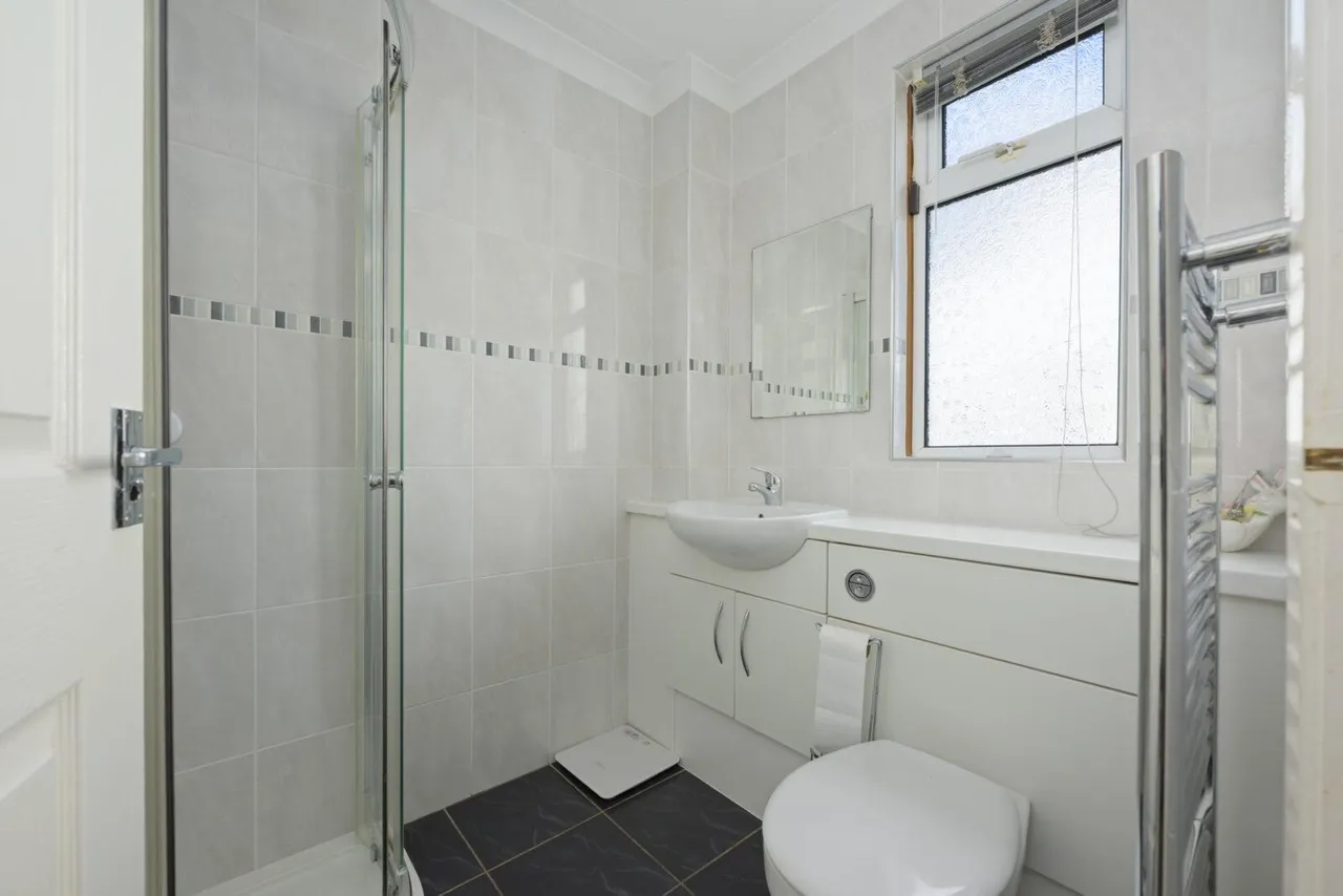 Barbeth Gardens, Cumbernauld, G67 4SE, photo 22