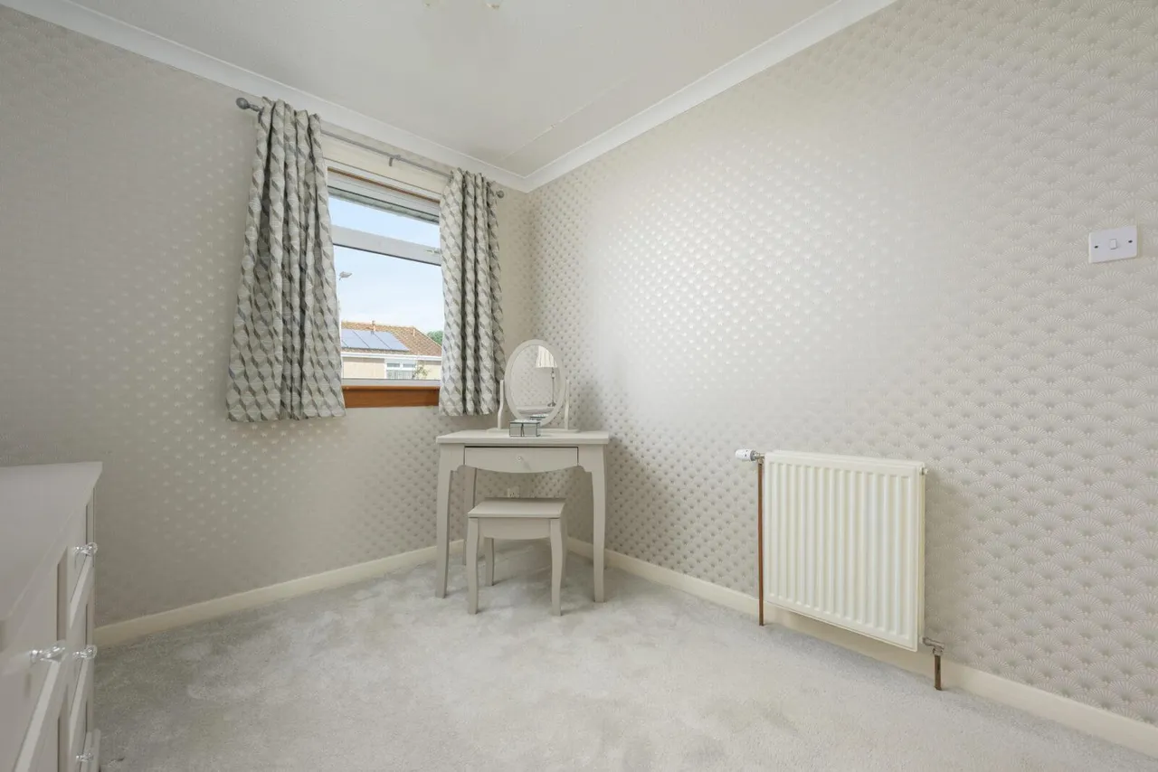 Barbeth Gardens, Cumbernauld, G67 4SE, photo 19