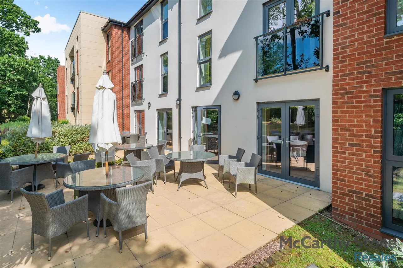 Wood Road, Wolverhampton, WV6, photo 15