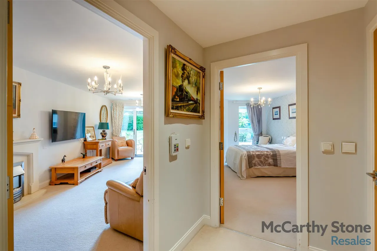 Wood Road, Wolverhampton, WV6, photo 9