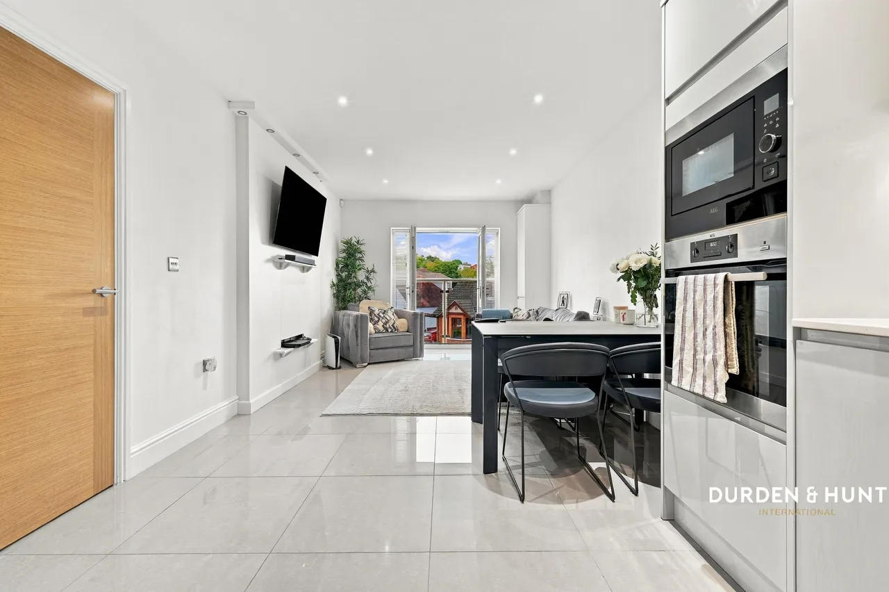 High Grove, Benfleet, SS7, photo 9