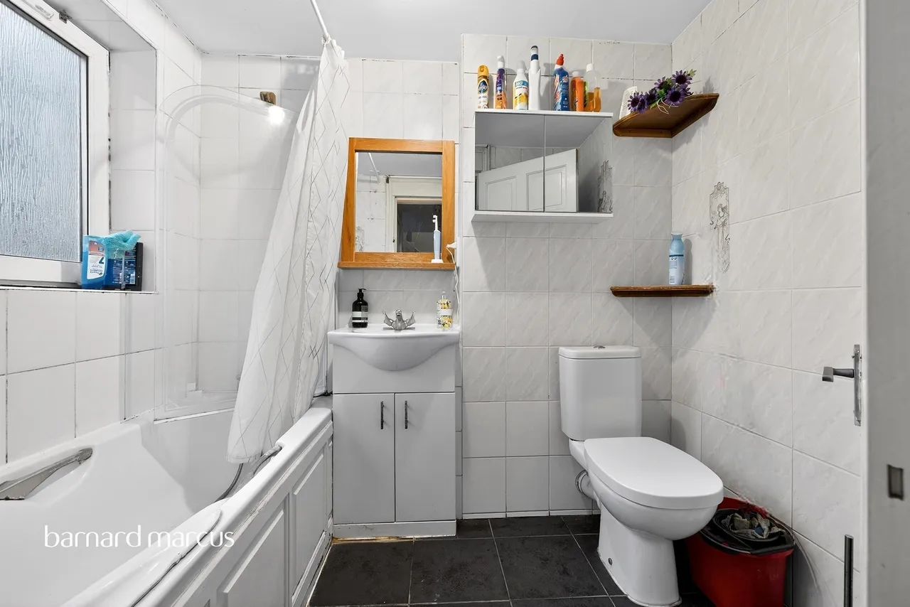 Lausanne Road, London, SE15, photo 14