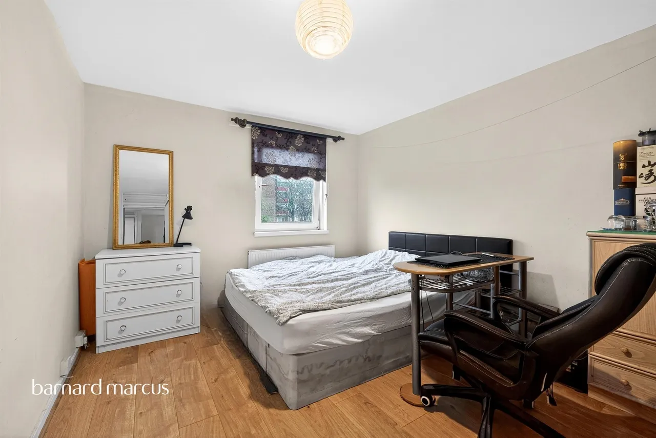 Lausanne Road, London, SE15, photo 10