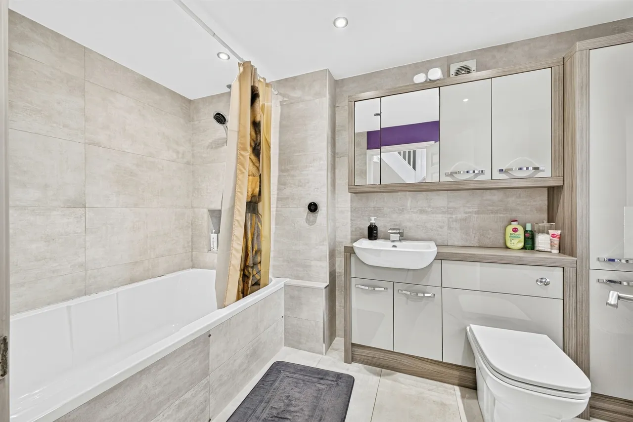 Manor Road, Northampton, NN2, photo 13