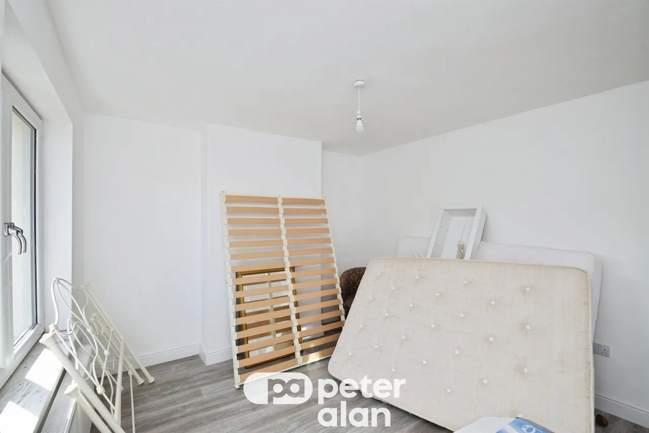 Tycoch Road, Swansea, SA2, photo 15