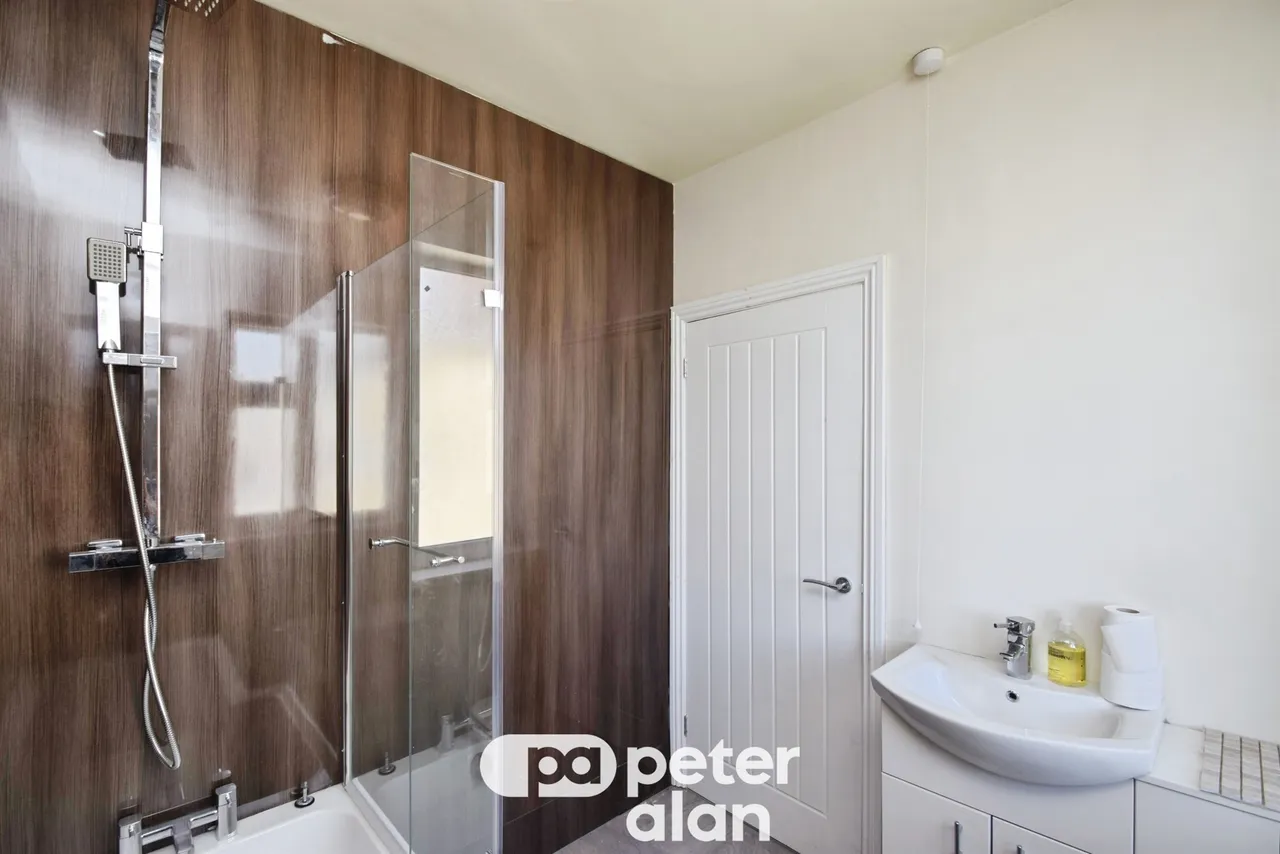 Tycoch Road, Swansea, SA2, photo 17