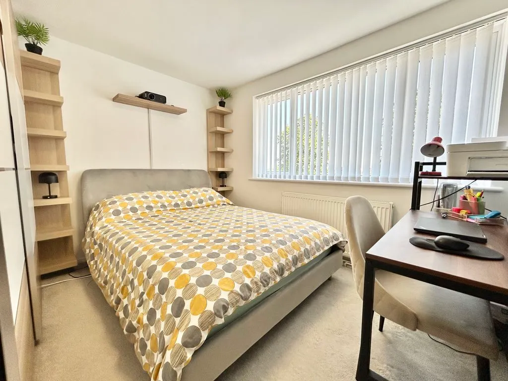 Tomlinson Avenue, Luton LU4 0UL, photo 8