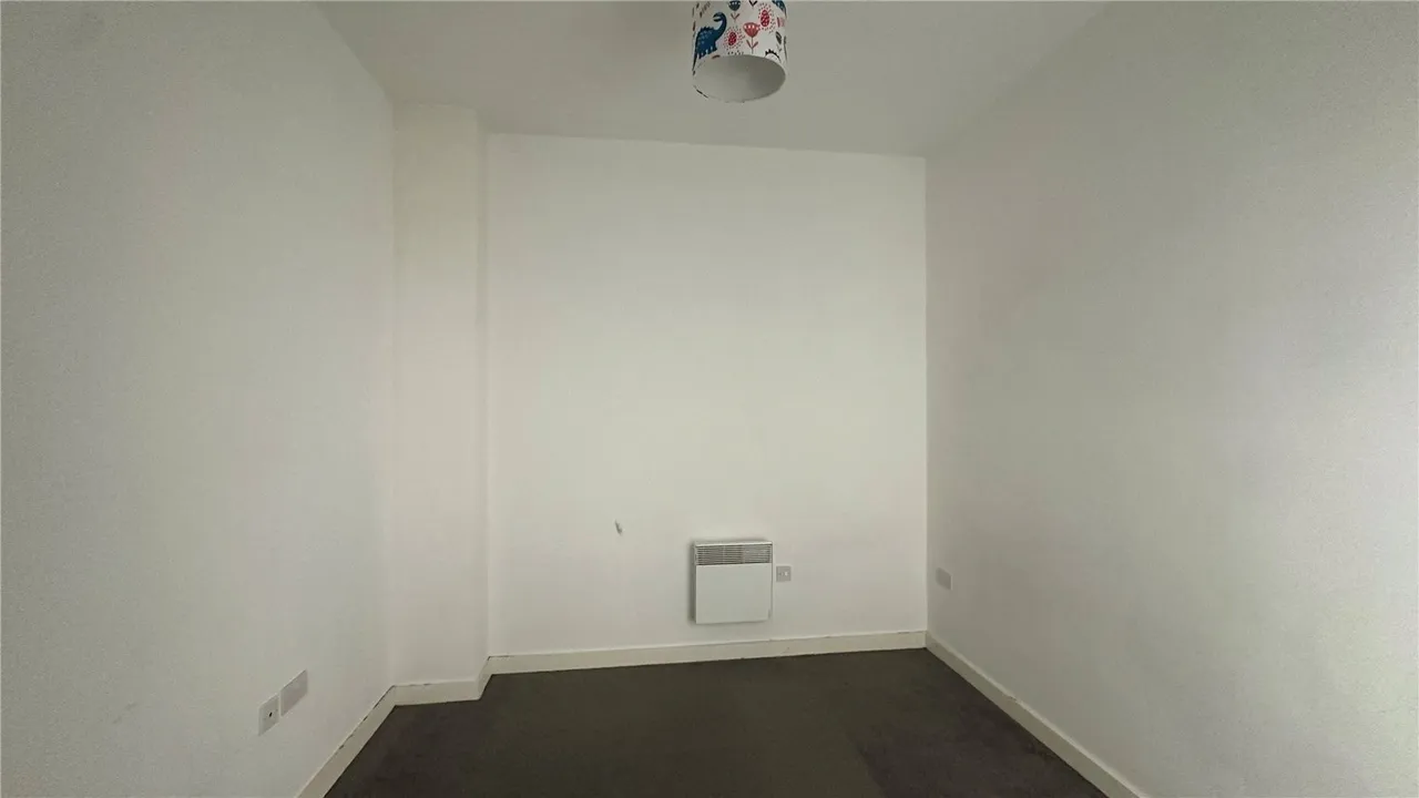 Vicarage Farm Road, Peterborough, Cambridgeshire, PE1, photo 16