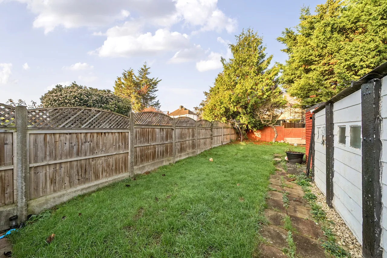Ferncroft Avenue, Ruislip, HA4, photo 10