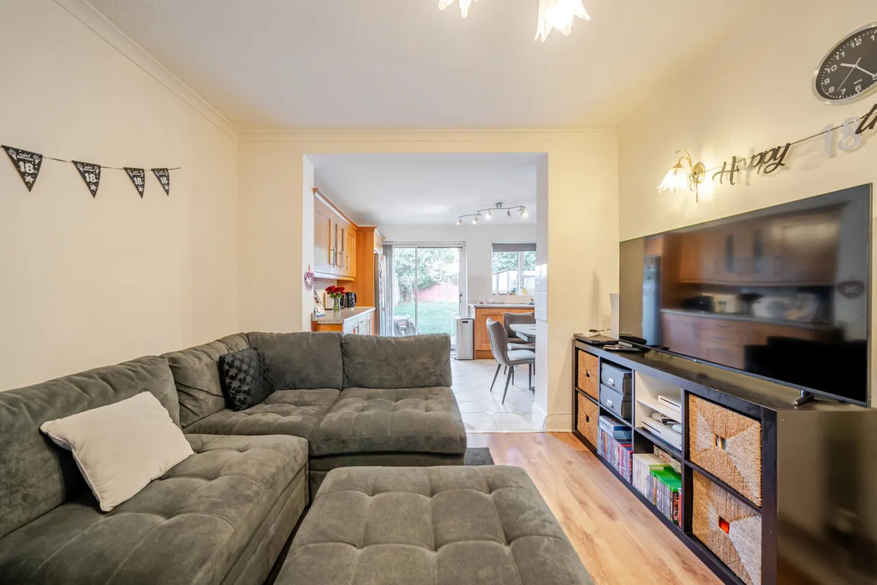Ferncroft Avenue, Ruislip, HA4, photo 19