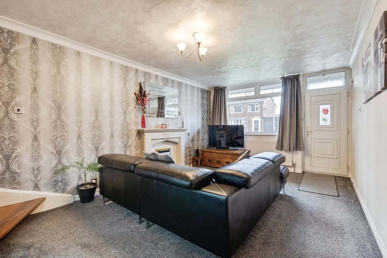 Caldbeck Drive, Farnworth, BL4, photo 9