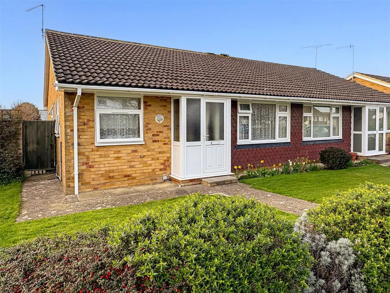 2 bed house for sale, The Winter Knoll, Littlehampton