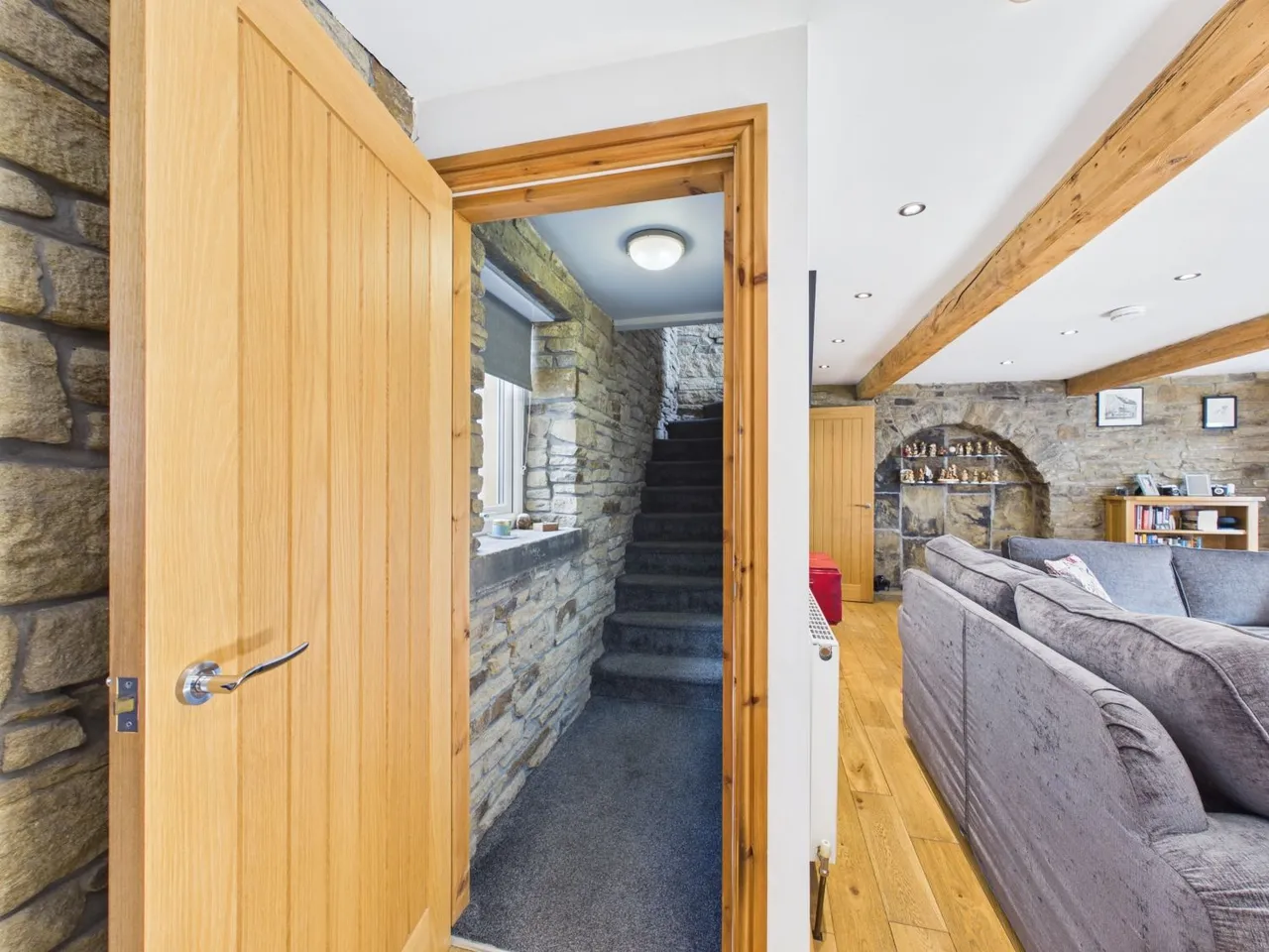Longwood Road, Longwood, HD3, photo 17