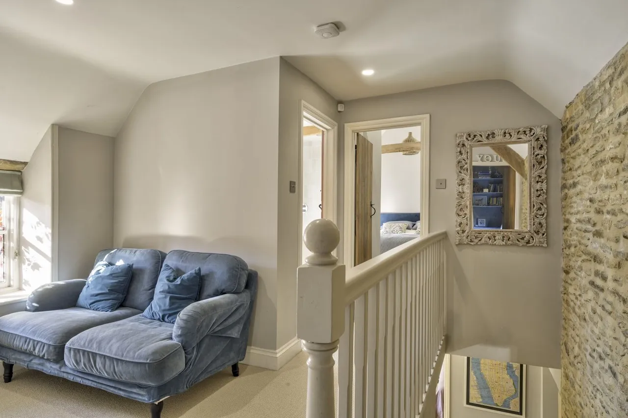 School Lane, South Cerney, GL7, photo 19