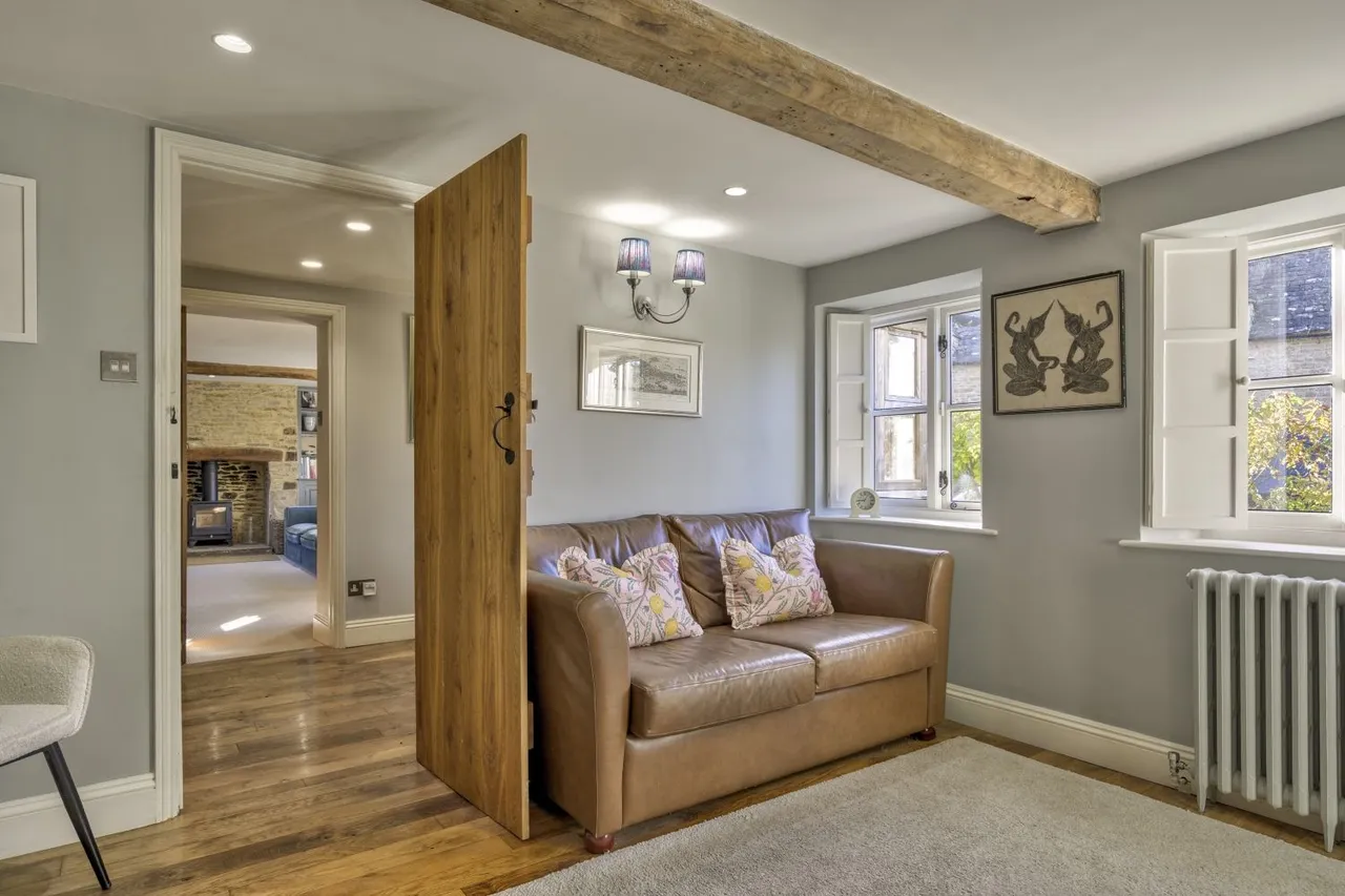 School Lane, South Cerney, GL7, photo 9