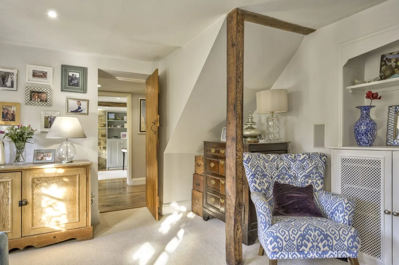 School Lane, South Cerney, GL7, photo 18