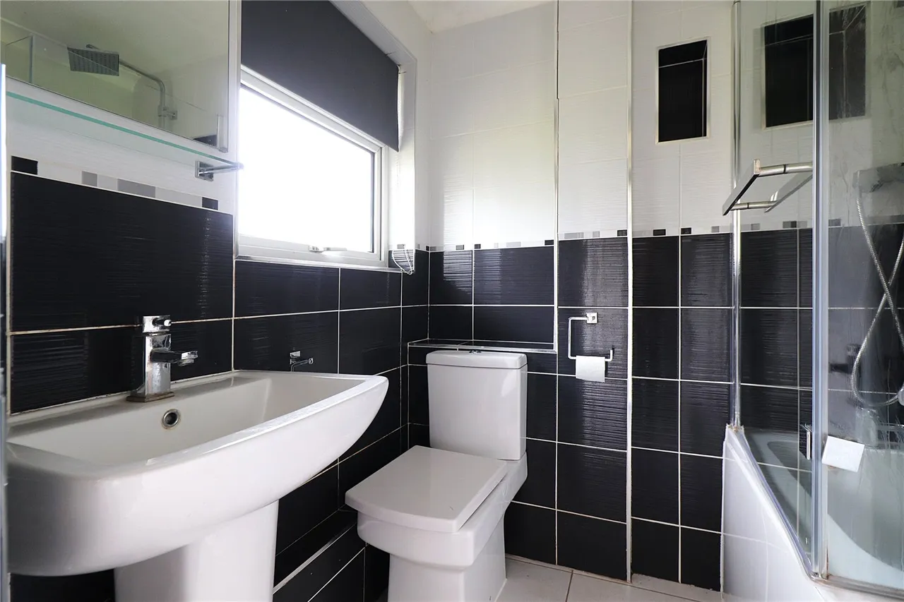 Bevis Close, Dartford, DA2, photo 7
