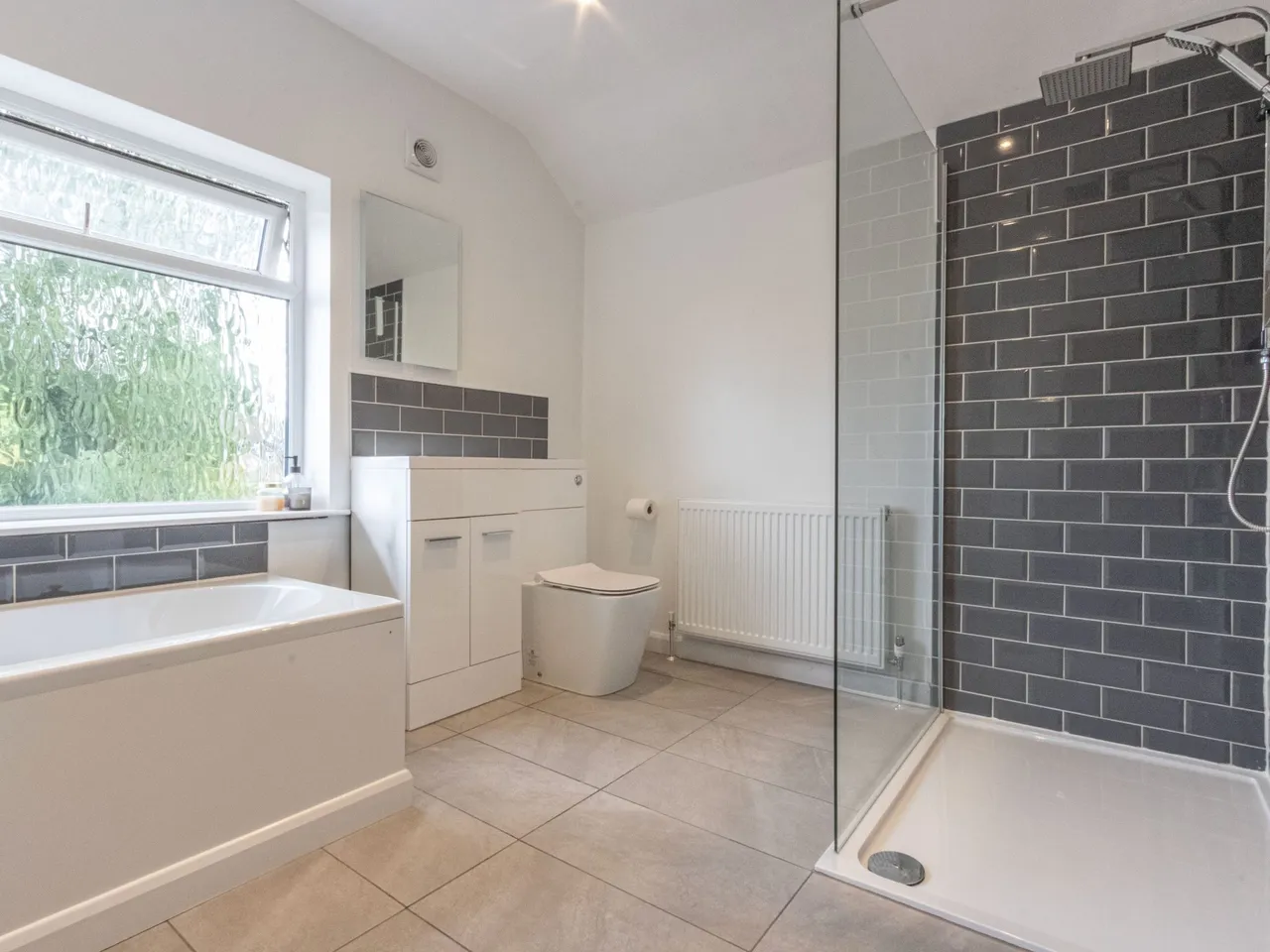 Frogmore Road, Blackwater, Camberley, GU17 0DF, photo 8