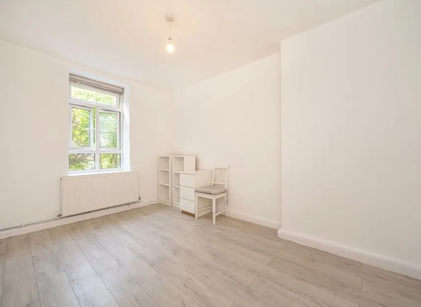 Homerton Road, Hackney, E9, photo 3