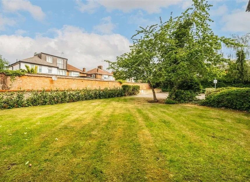 Woodvale Way, Cricklewood, NW11, photo 6