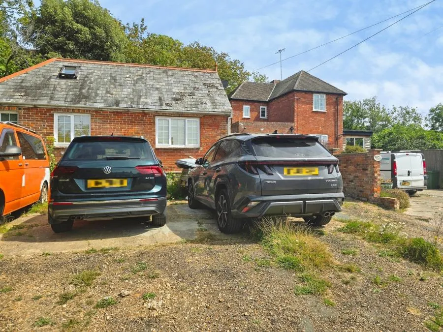 The Broadway, Totland Bay, PO39, photo 8