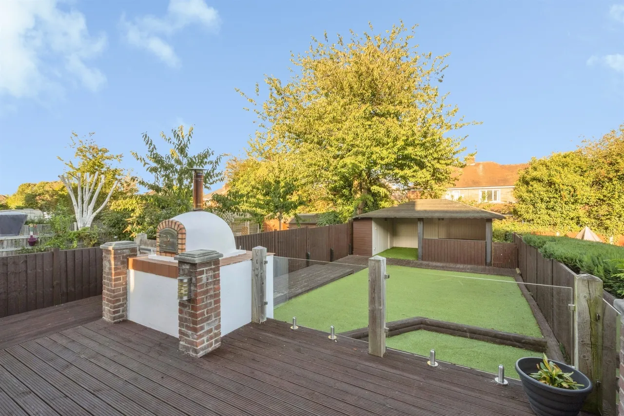 Rowena Drive, Scawsby, DN5, photo 4