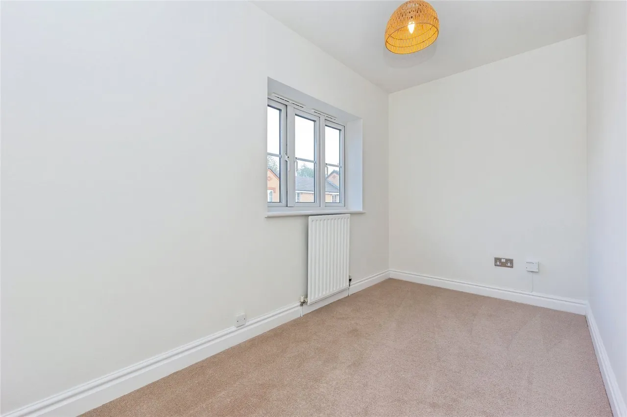 Petrel Close, Stockport, Greater Manchester, SK3, photo 12