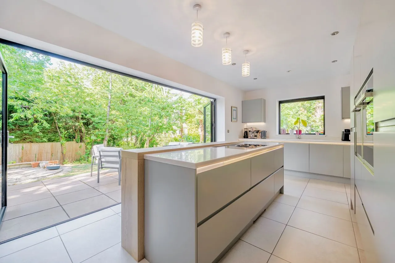 House In The Woods Pool Bank New Road, Pool In Wharfedale, LS21, photo 3