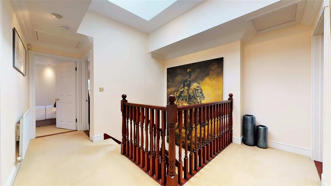 Warren Heights, Warren Hill, Loughton, photo 9