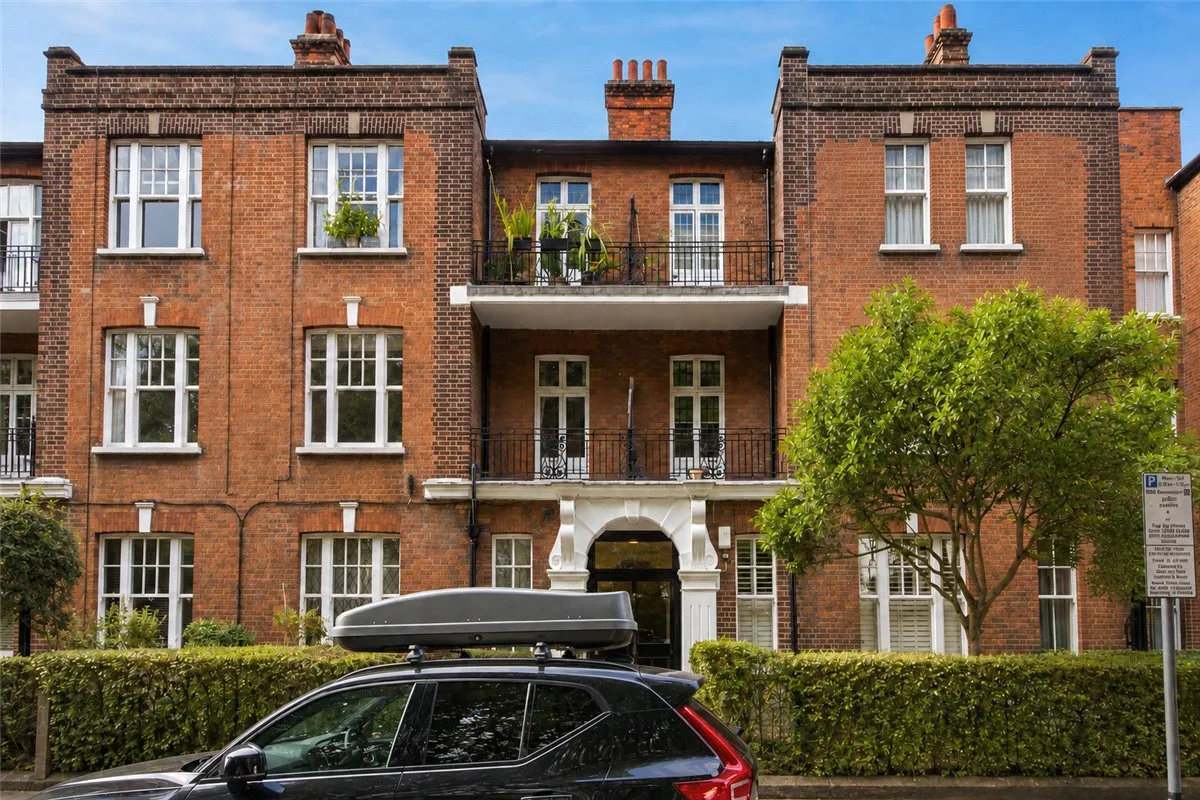 Bishops Park Road, London, SW6, photo 10