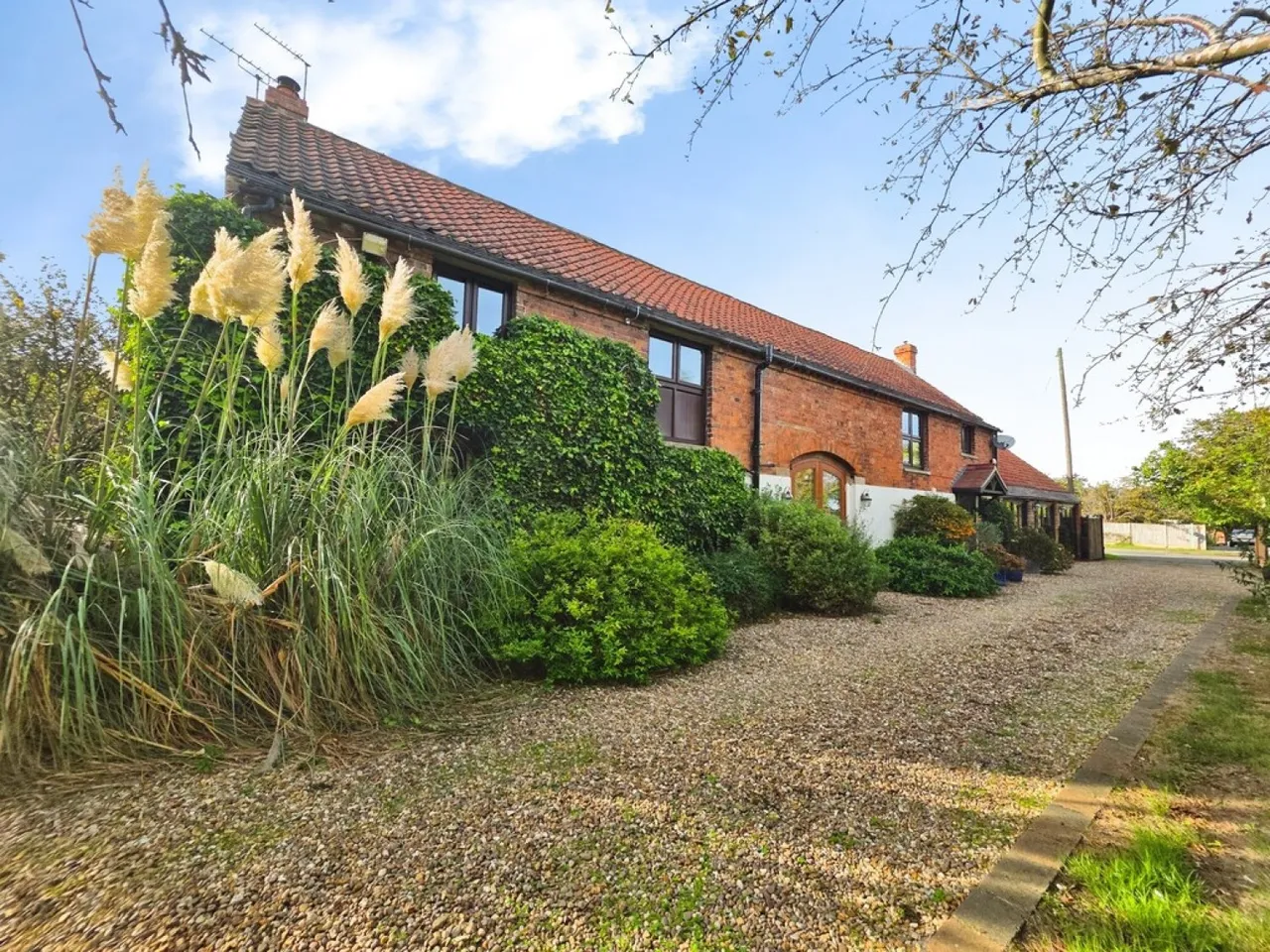 6 bed house for sale, Ollerton Road, Little Carlton, NG23