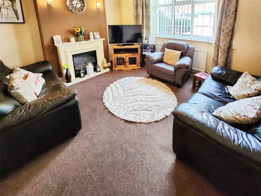 Bracebridge Street, Nuneaton, Warwickshire, CV11, photo 2