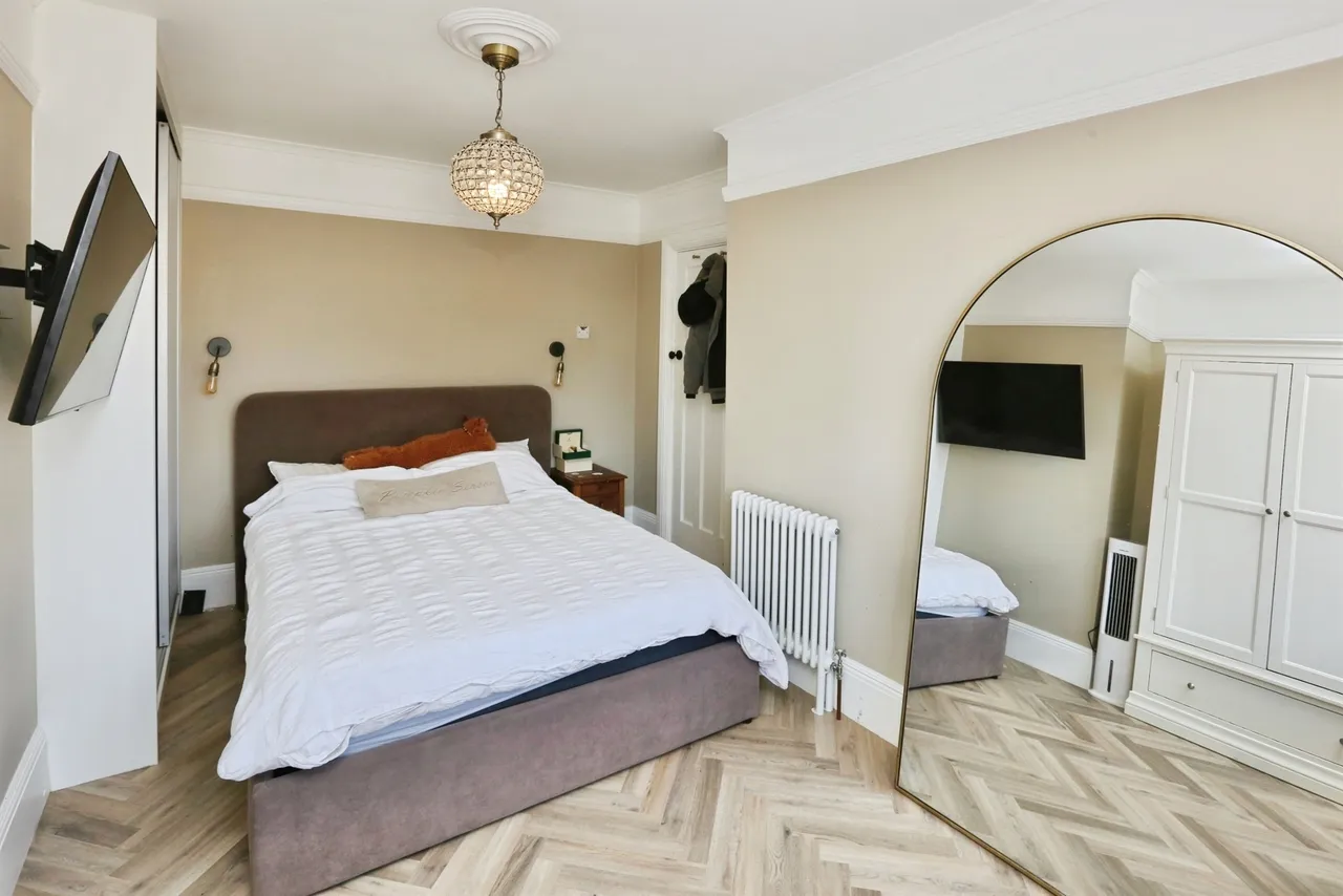 Bury Crescent, Gosport, photo 4