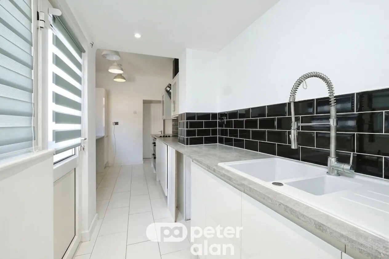 St. Matthews Road, Pontypool, NP4, photo 9