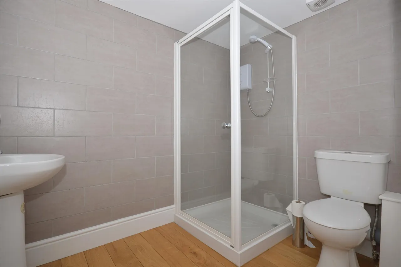 Lansdown, Stroud, GL5 1BB, photo 10
