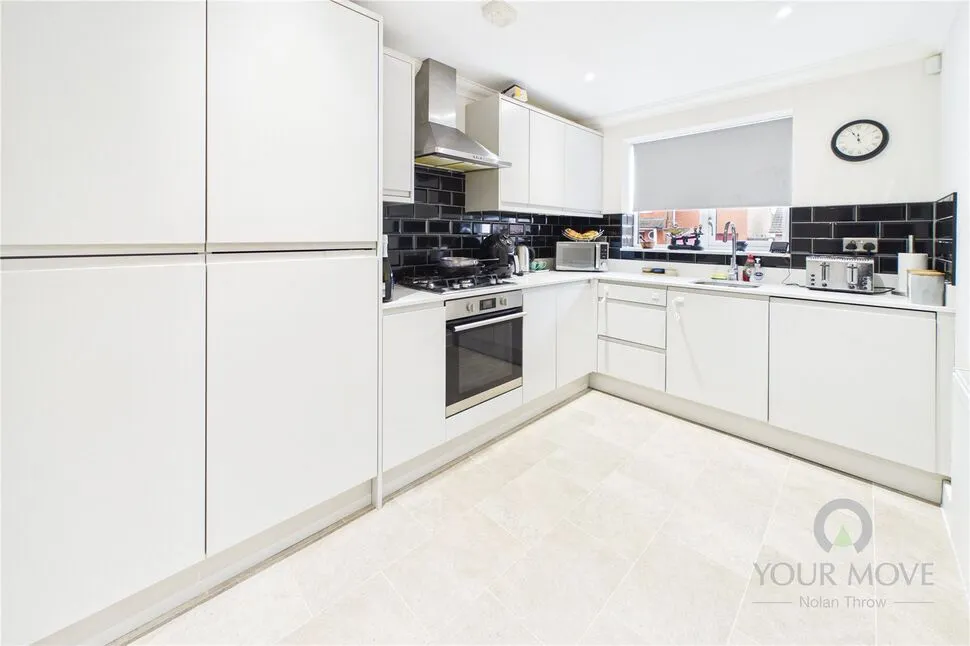 Milner Road, Finedon, NN9, photo 5
