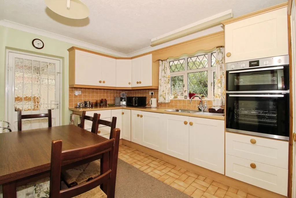Cameron Road, Walsall, WS4, photo 5