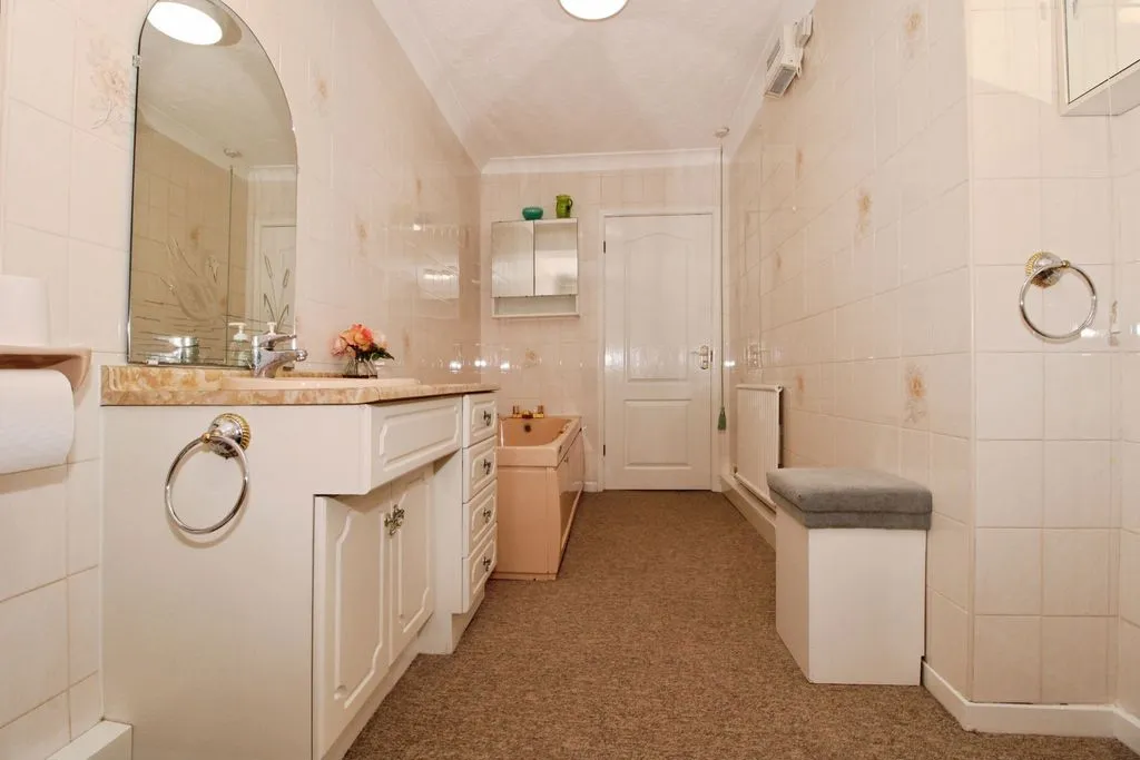 Cameron Road, Walsall, WS4, photo 11