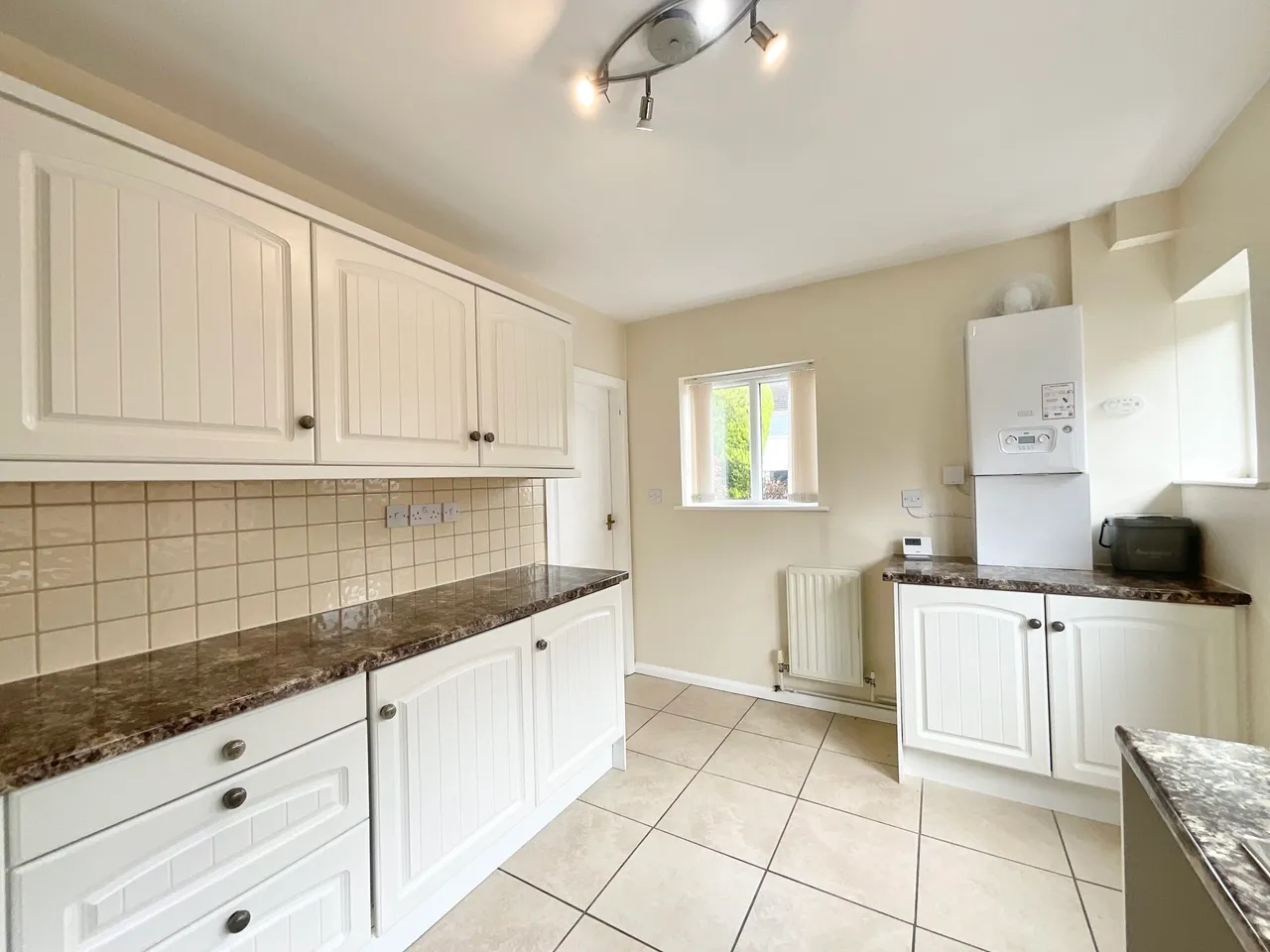 Stuart Close North, Stone, ST15, photo 9