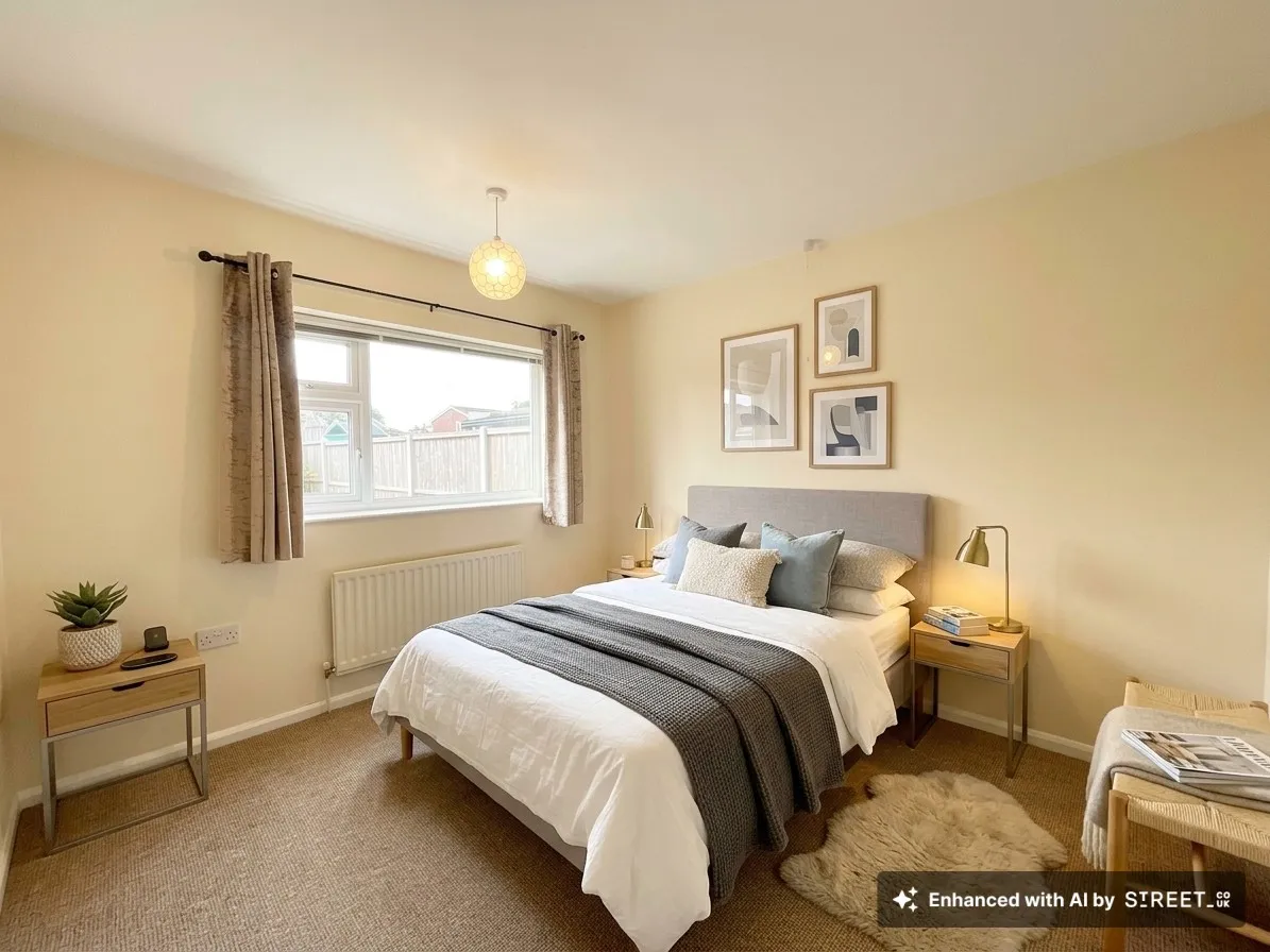 Stuart Close North, Stone, ST15, photo 5