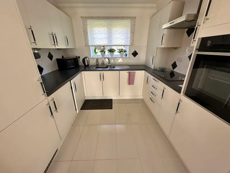 Rectory Road, Orsett, RM16, photo 6