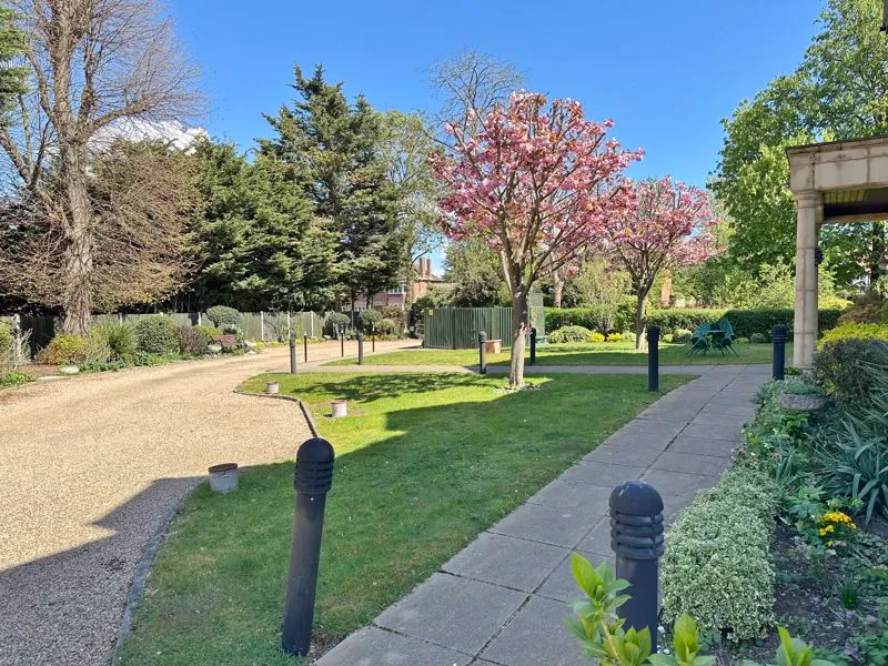 Rectory Road, Orsett, RM16, photo 15