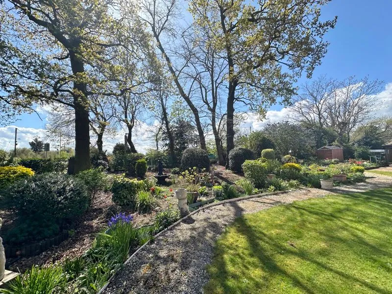 Rectory Road, Orsett, RM16, photo 14